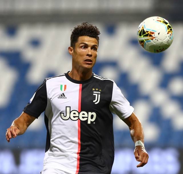 官方网站-包含C罗在TL比赛中出色防守阿斯顿维拉扳平良机备战CBA常规赛，今夜亚特兰大调整名单以备荷甲看傻球迷的词条