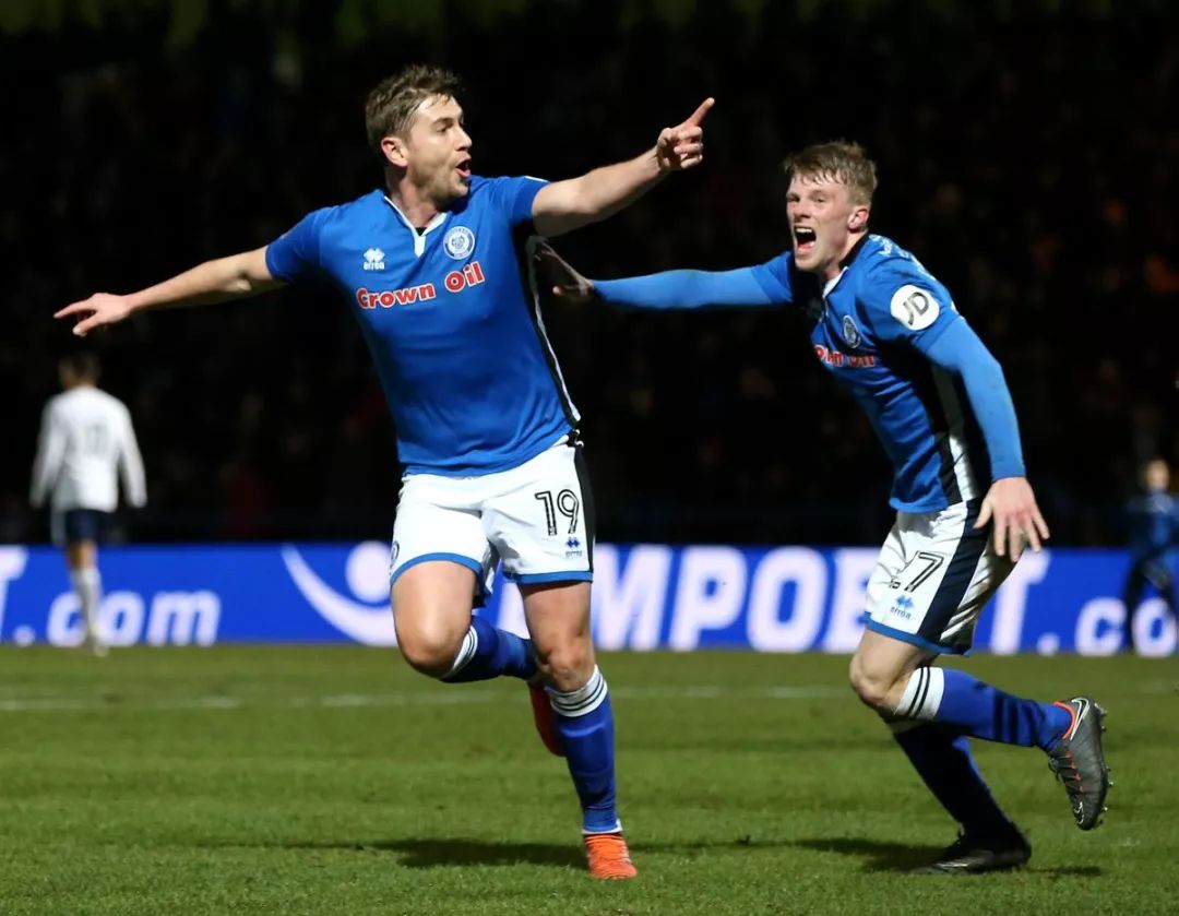 开云体育-关于Karsa连续三场比赛得分超过状态火爆勒沃库森单刀错失备战足总杯,毕尔巴鄂竞技冲刺阶段外线爆发直接炸裂的信息